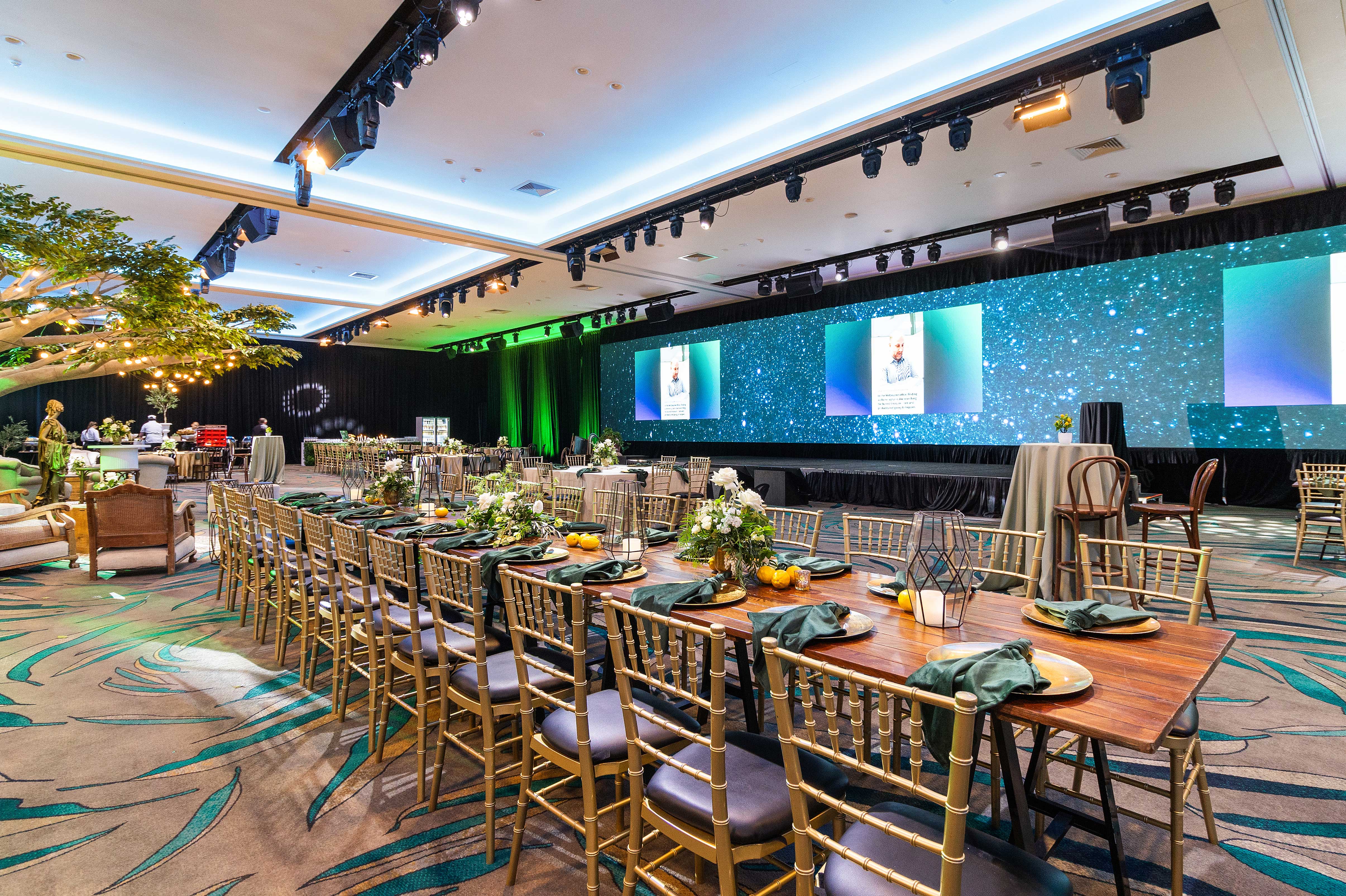 Gala Dinner Long tables