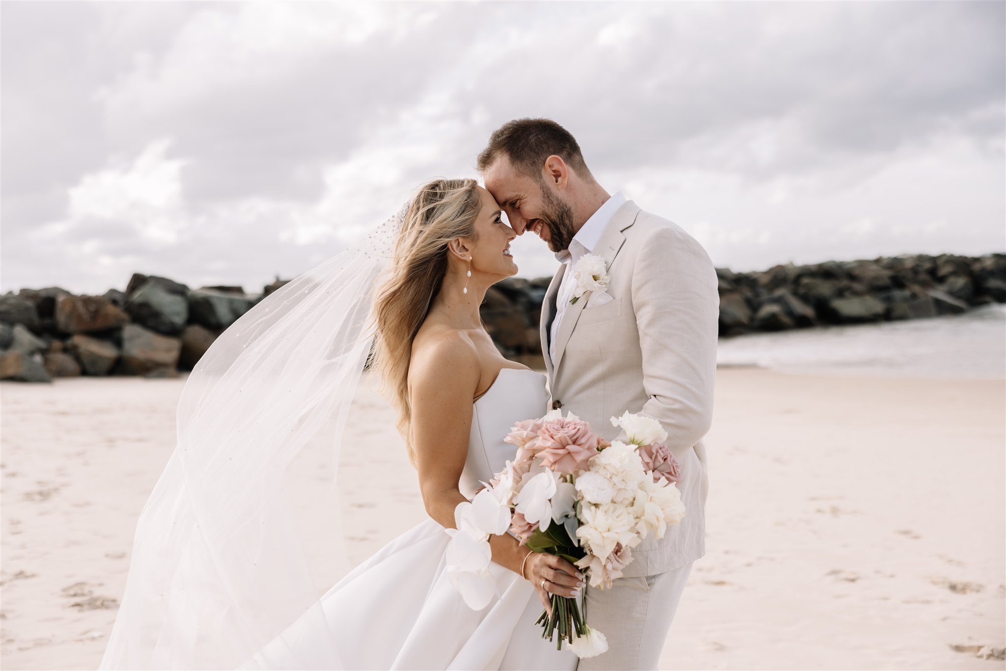 Noosa Beach Weddings