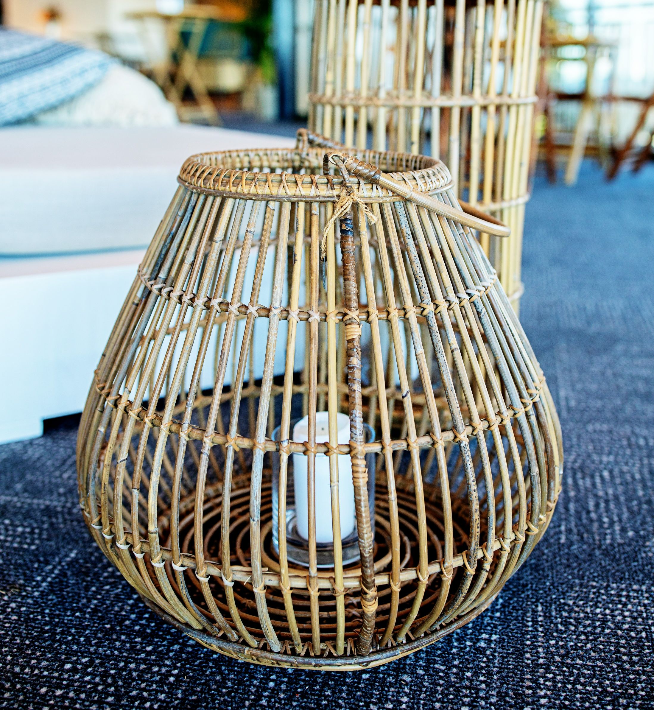 20220120__floor-lanterns-1