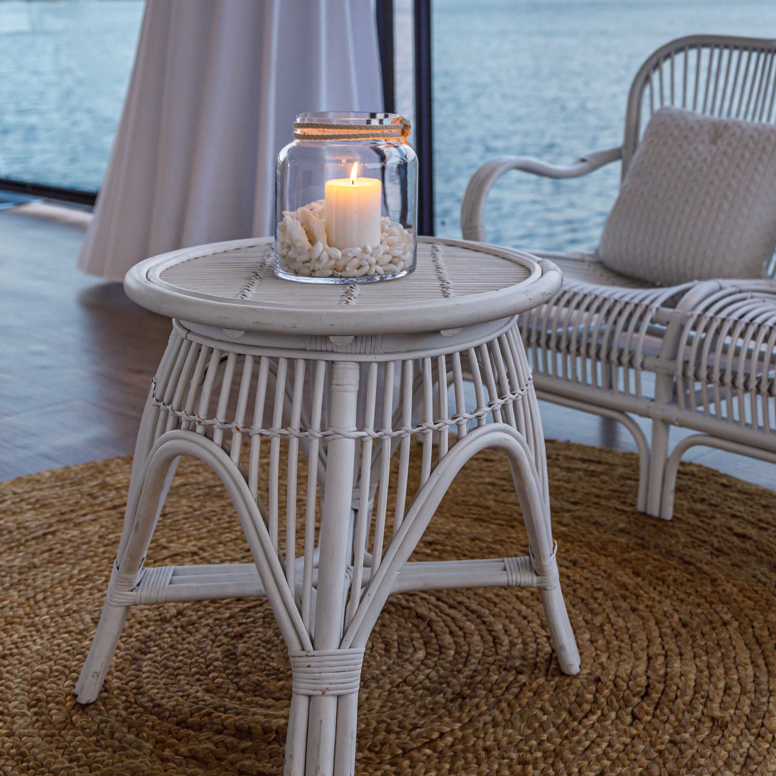 Coastal coffee table1