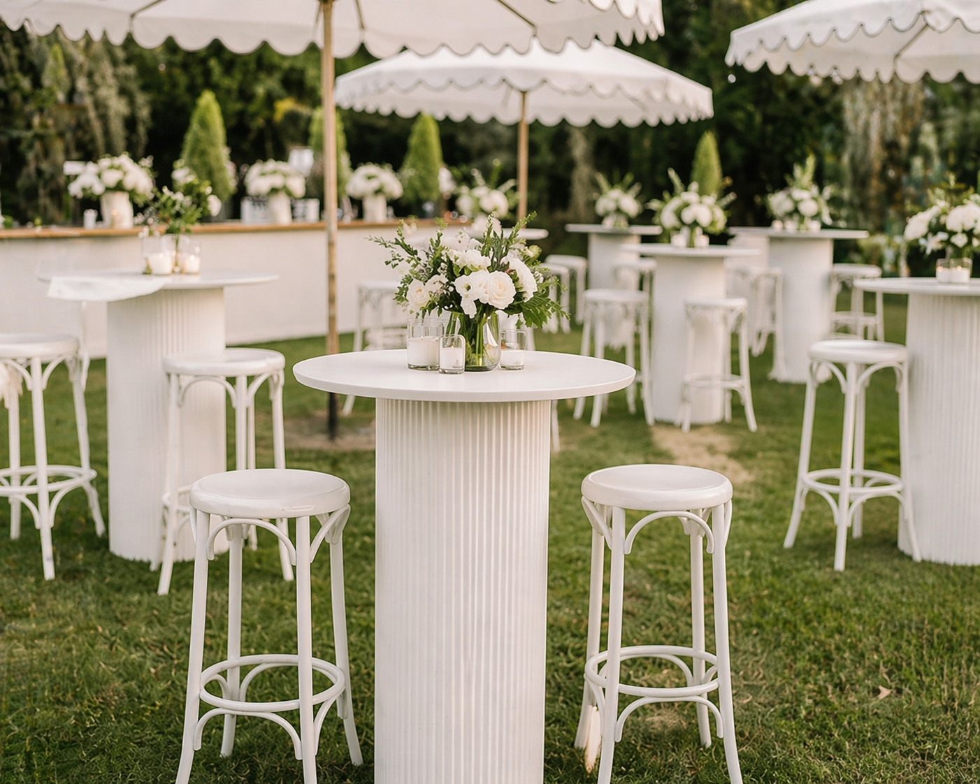 White ribbed high bar garden