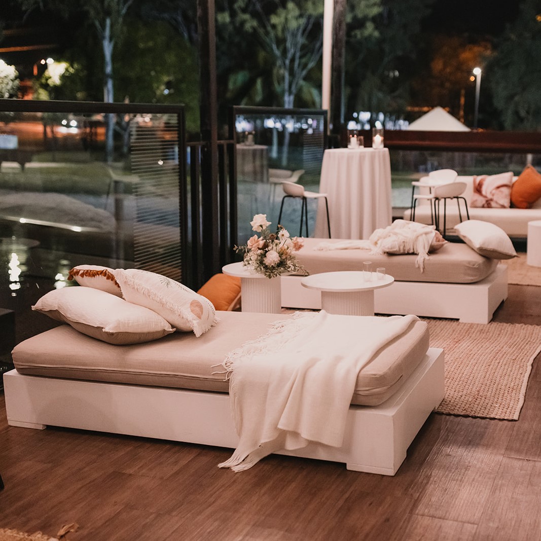 NAtural Coastal day beds 1